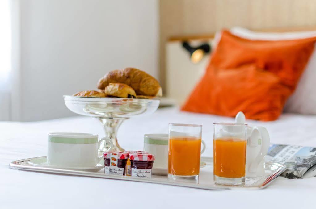 Hotel Aneto Лурд Екстериор снимка