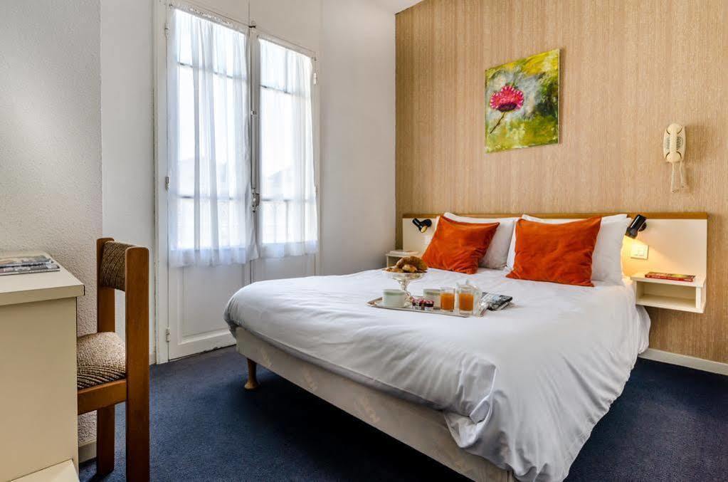 Hotel Aneto Лурд Екстериор снимка