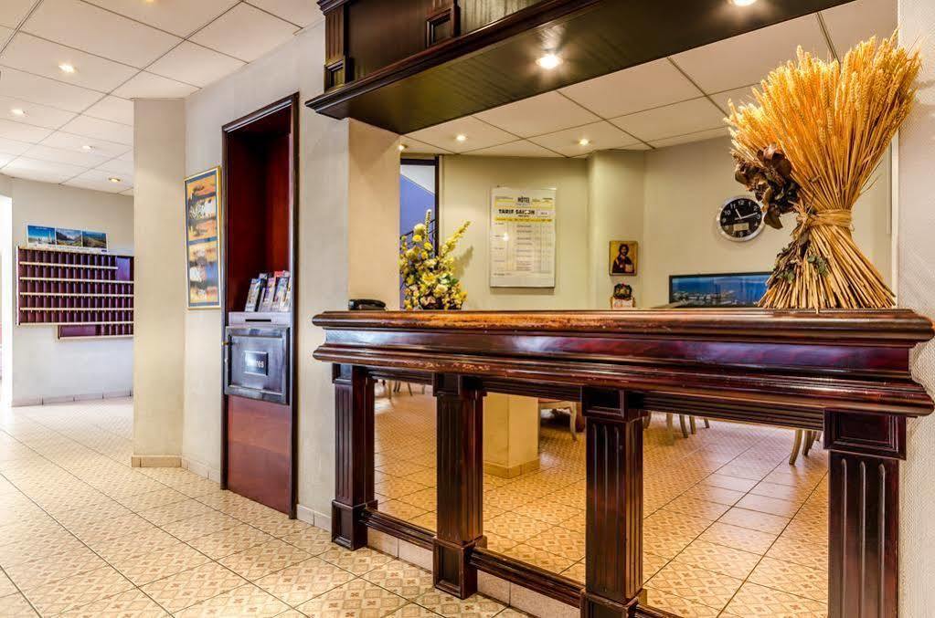 Hotel Aneto Лурд Екстериор снимка